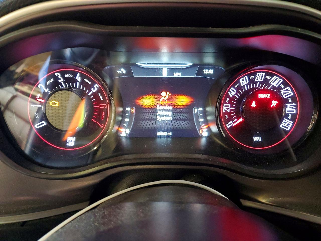 DODGE CHALLENGER 2020 — 10