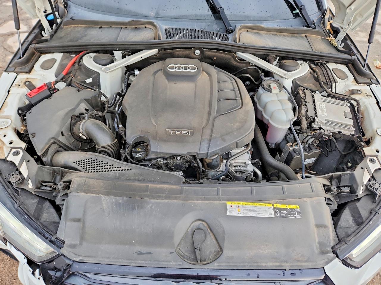 AUDI A4 2019 — 12