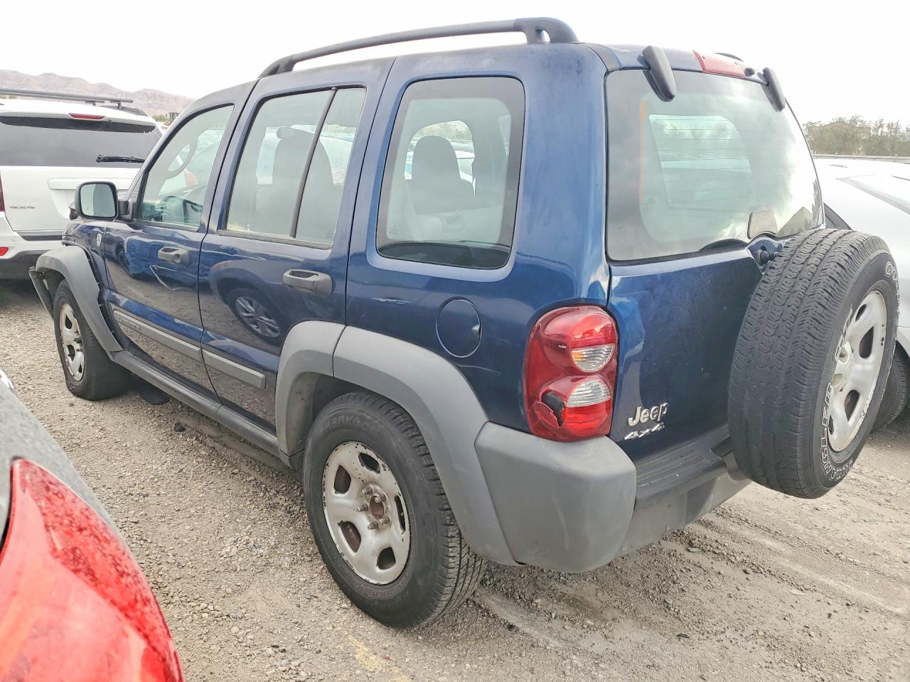 JEEP LIBERTY 2005 — 3