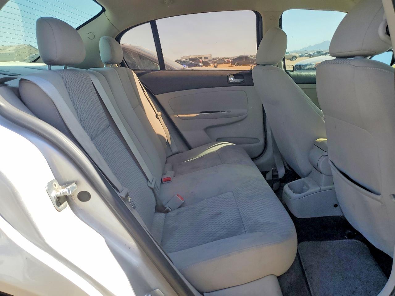 CHEVROLET COBALT 2010 — 11