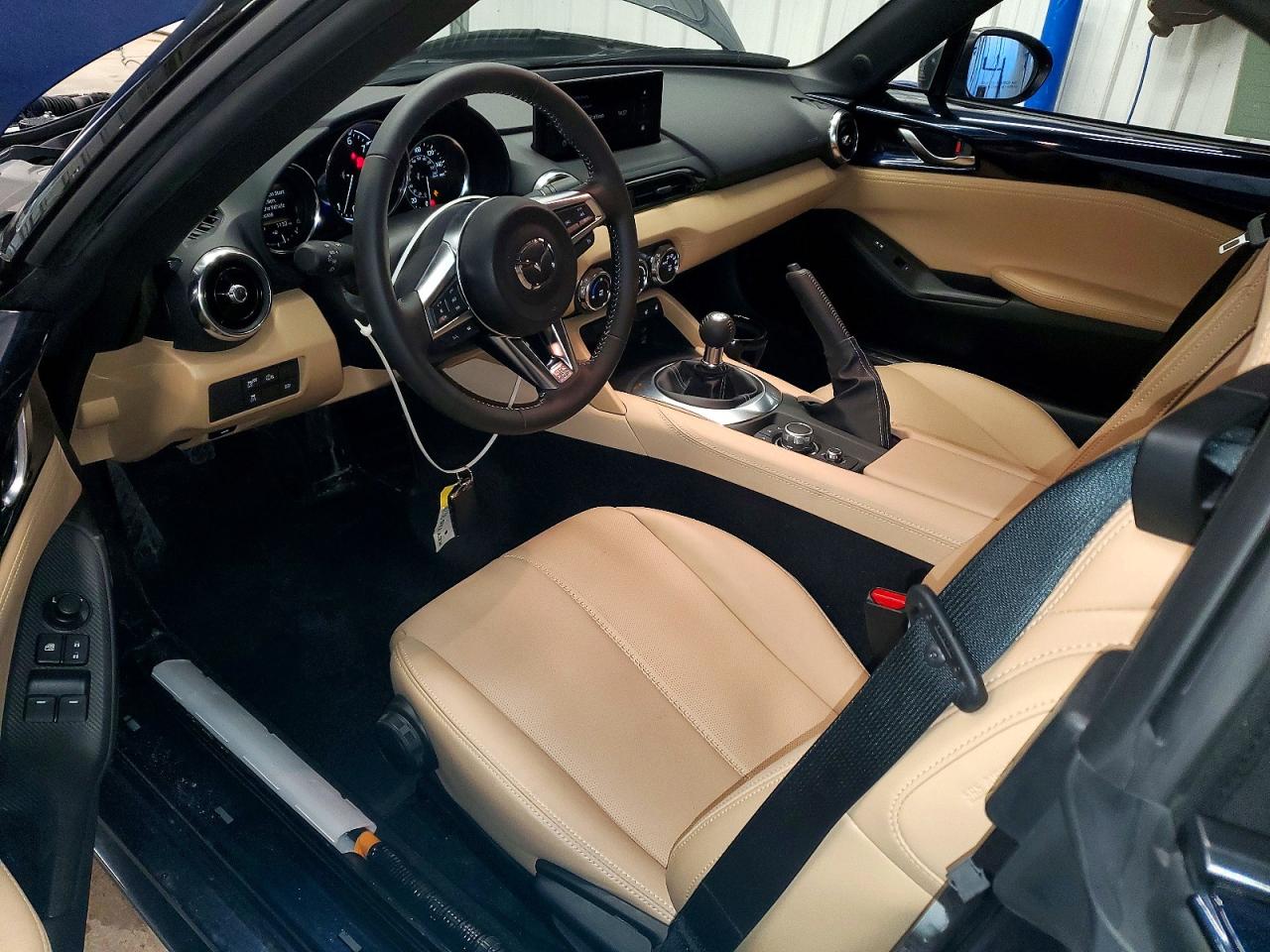 MAZDA MX-5 MIATA 2025 — 9