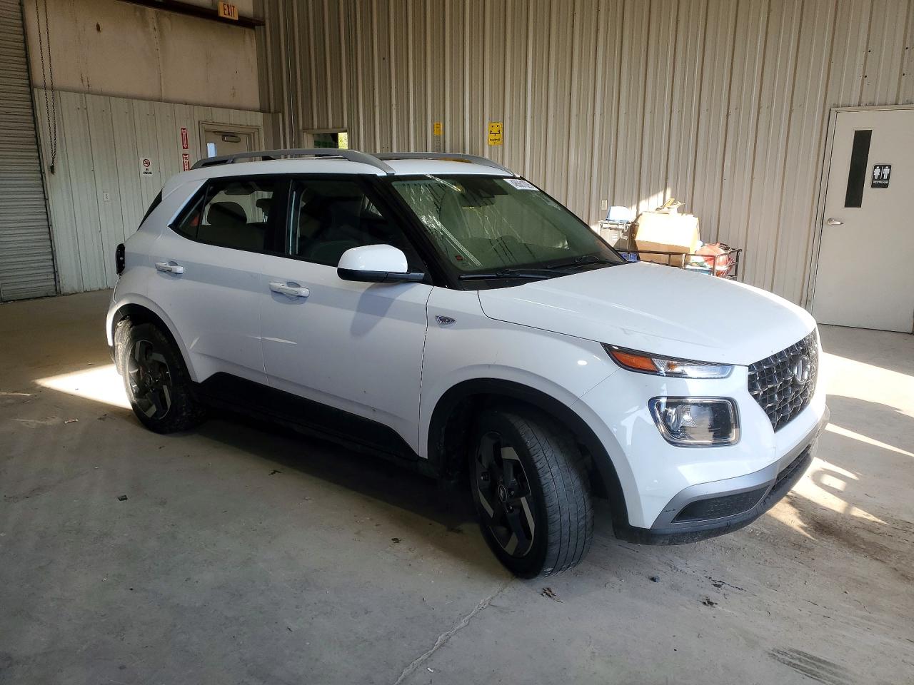 2022 HYUNDAI VENUE SEL