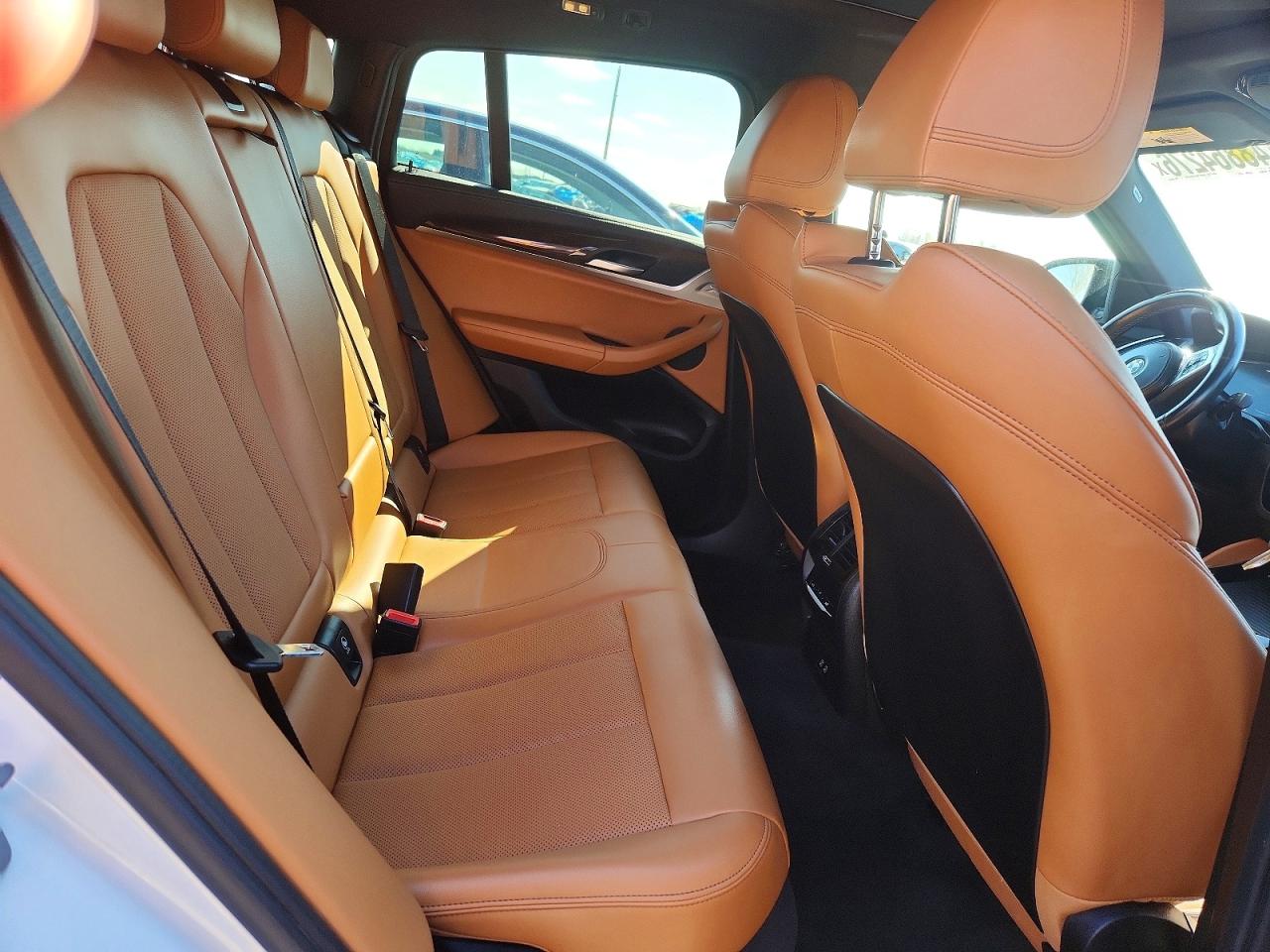 BMW X4 2023 — 12