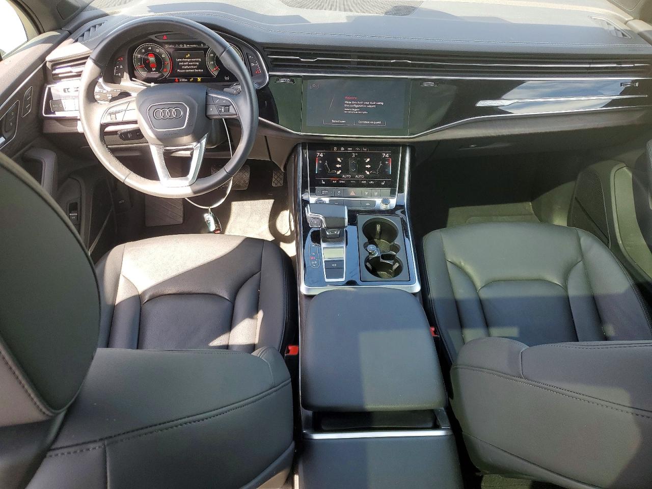 AUDI Q7 2024 — 9