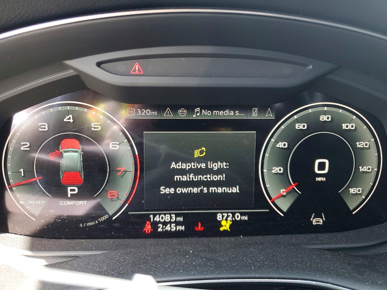 AUDI Q7 2024 — 10