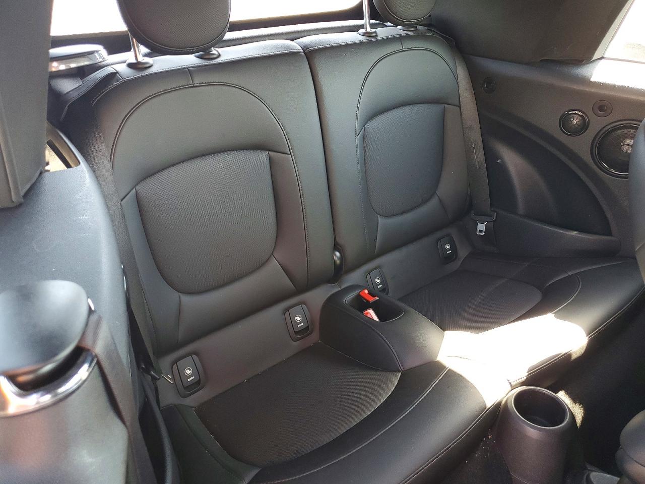 MINI COOPER 2019 — 11