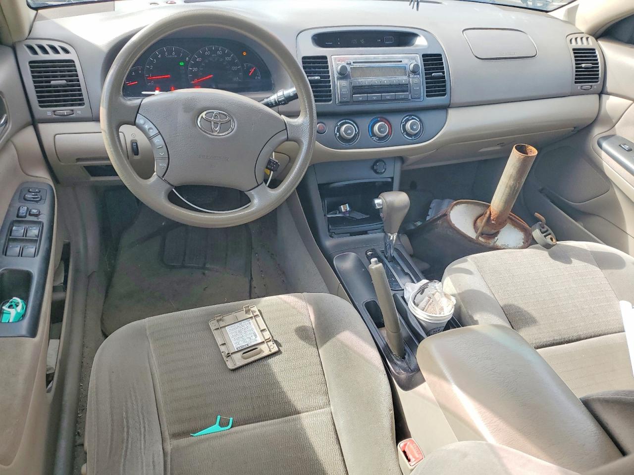 TOYOTA CAMRY 2006 — 9