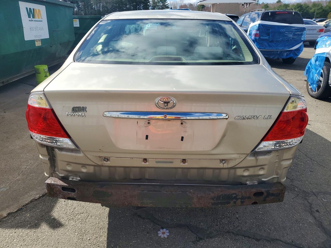 TOYOTA CAMRY 2006 — 7