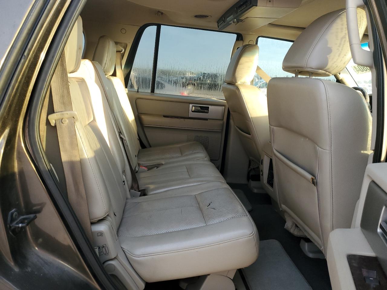 FORD EXPEDITION 2009 — 12