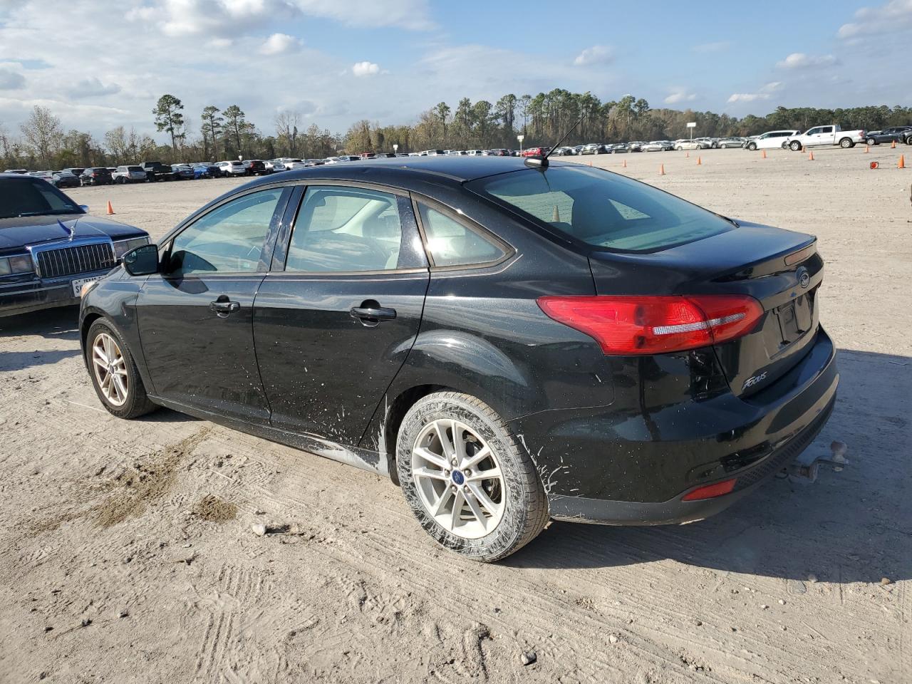 FORD FOCUS 2015 — 3