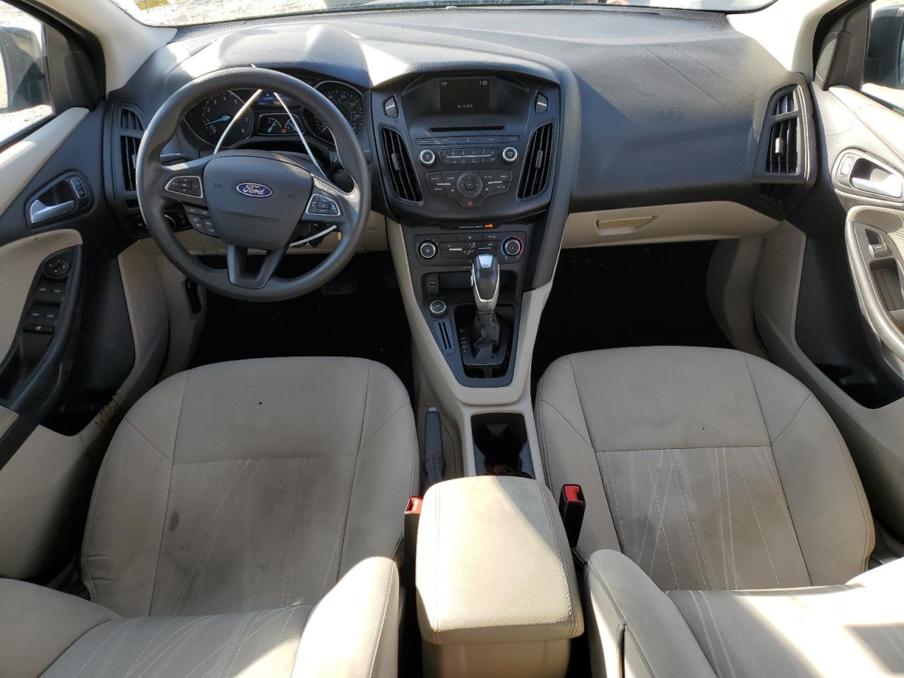 FORD FOCUS 2015 — 9
