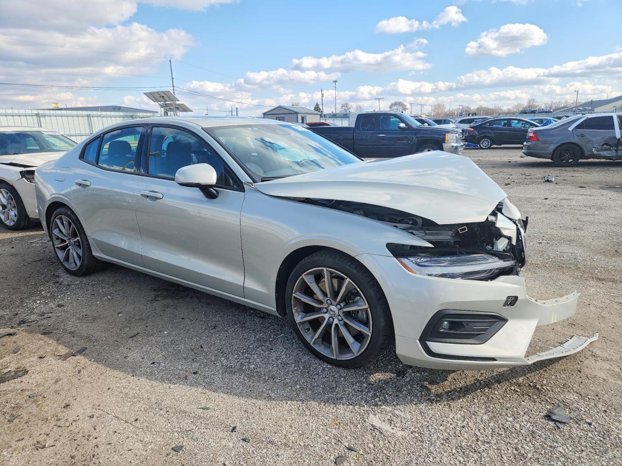 VOLVO S60 2021 — 4