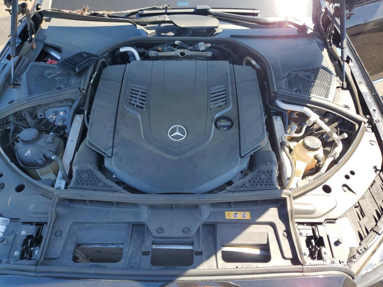 MERCEDES-BENZ S 2024 — 12