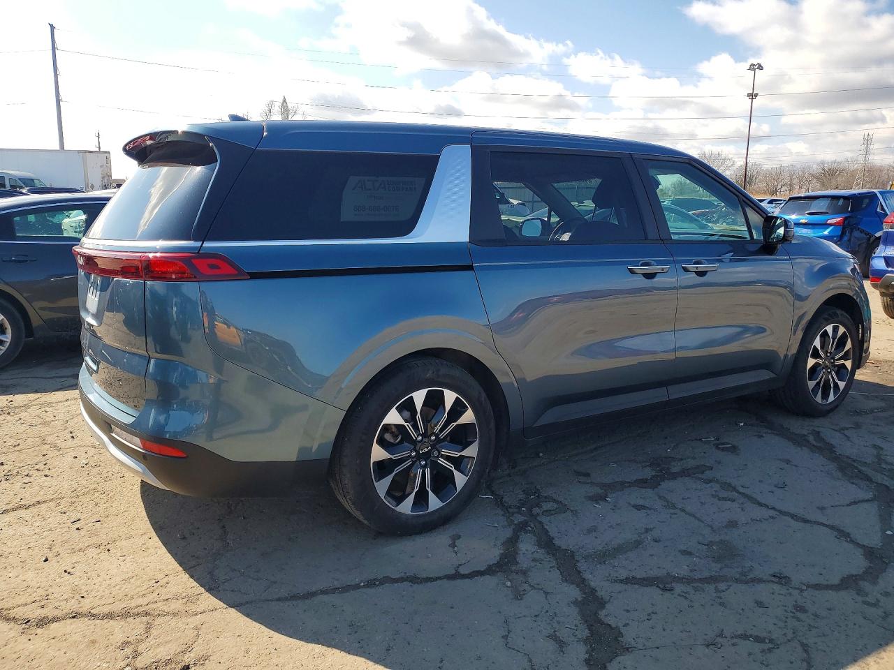 KIA CARNIVAL 2024 — 4