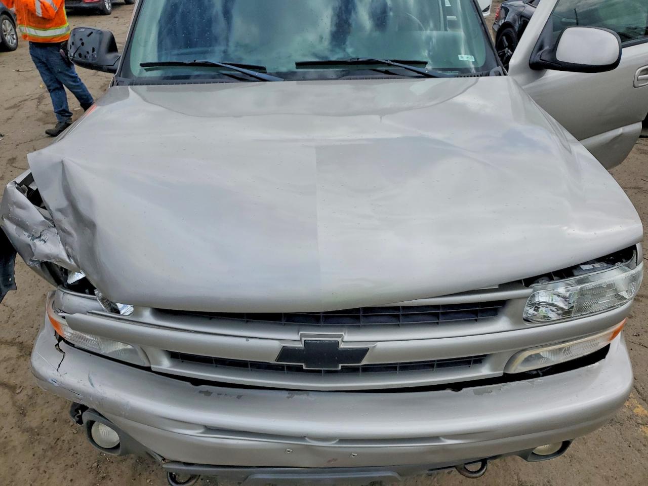 CHEVROLET TAHOE 2005 — 13