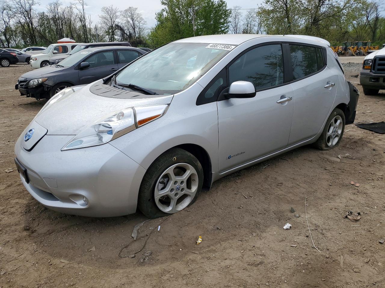 2014 NISSAN LEAF SV