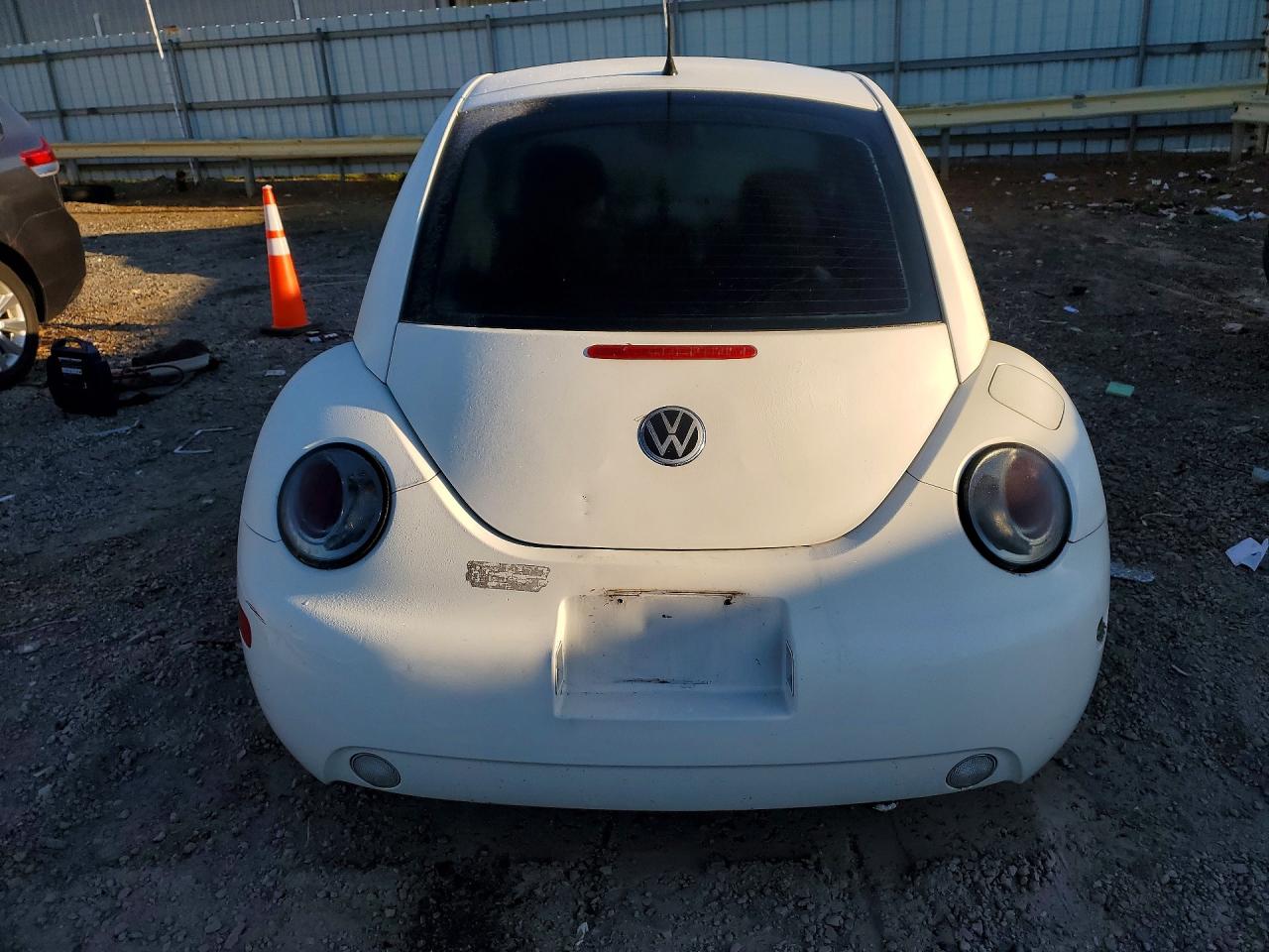 VOLK NEW BEETLE 2004 — 7