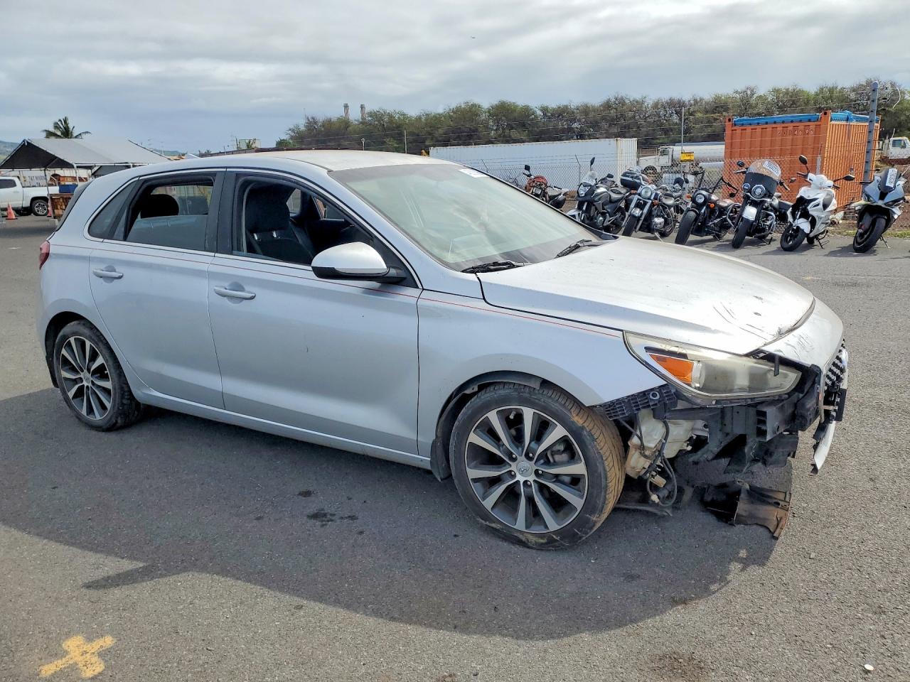 HYUNDAI ELANTRA GT 2018 — 5