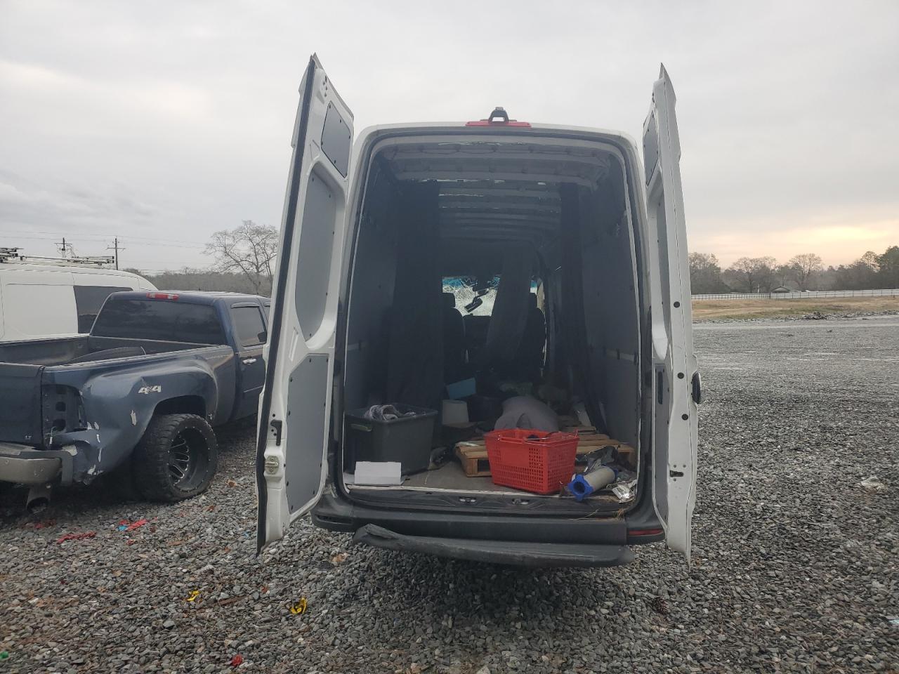 MERCEDES-BENZ SPRINTER CARGO 2500 2020 — 11
