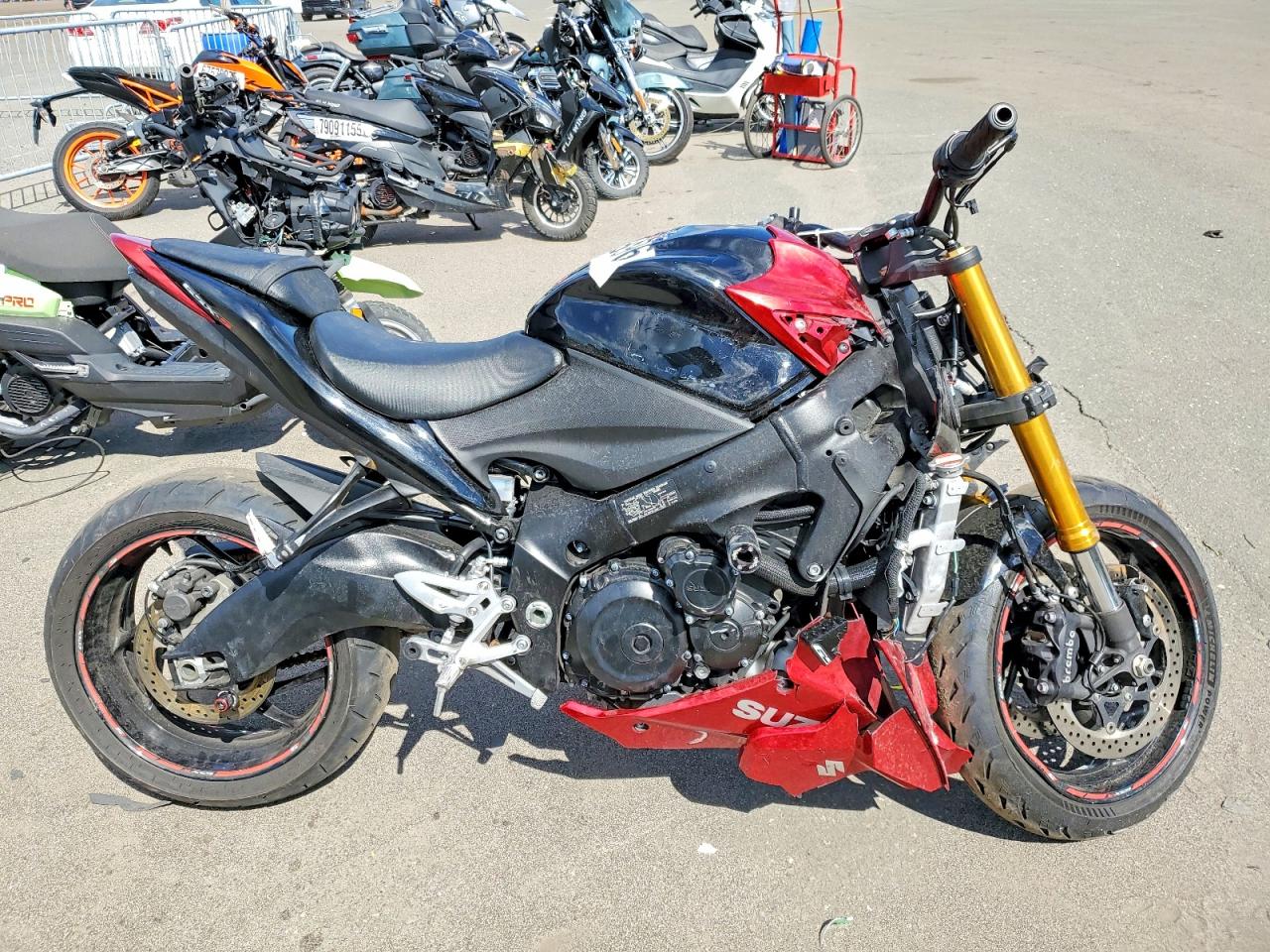 SUZUKI GSX-S1000F 2016 — 2