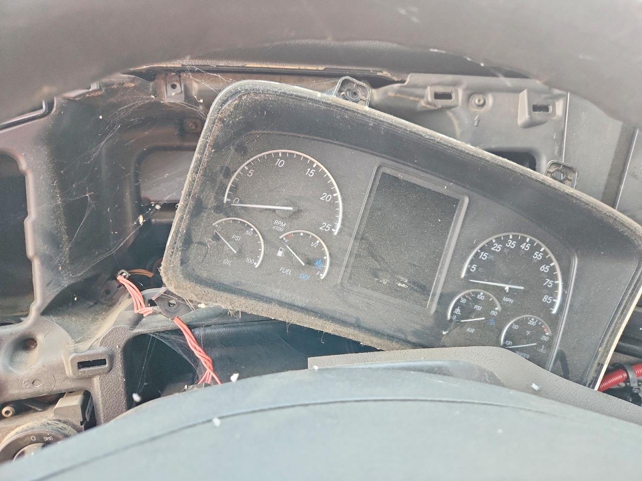 FREIGHTLINER CASCADIA 126 2019 — 9