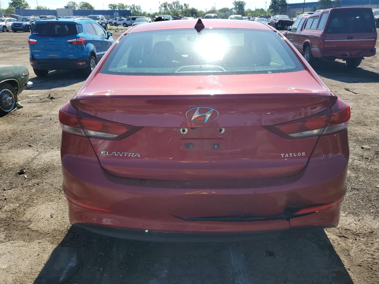 HYUNDAI ELANTRA 2017 — 7