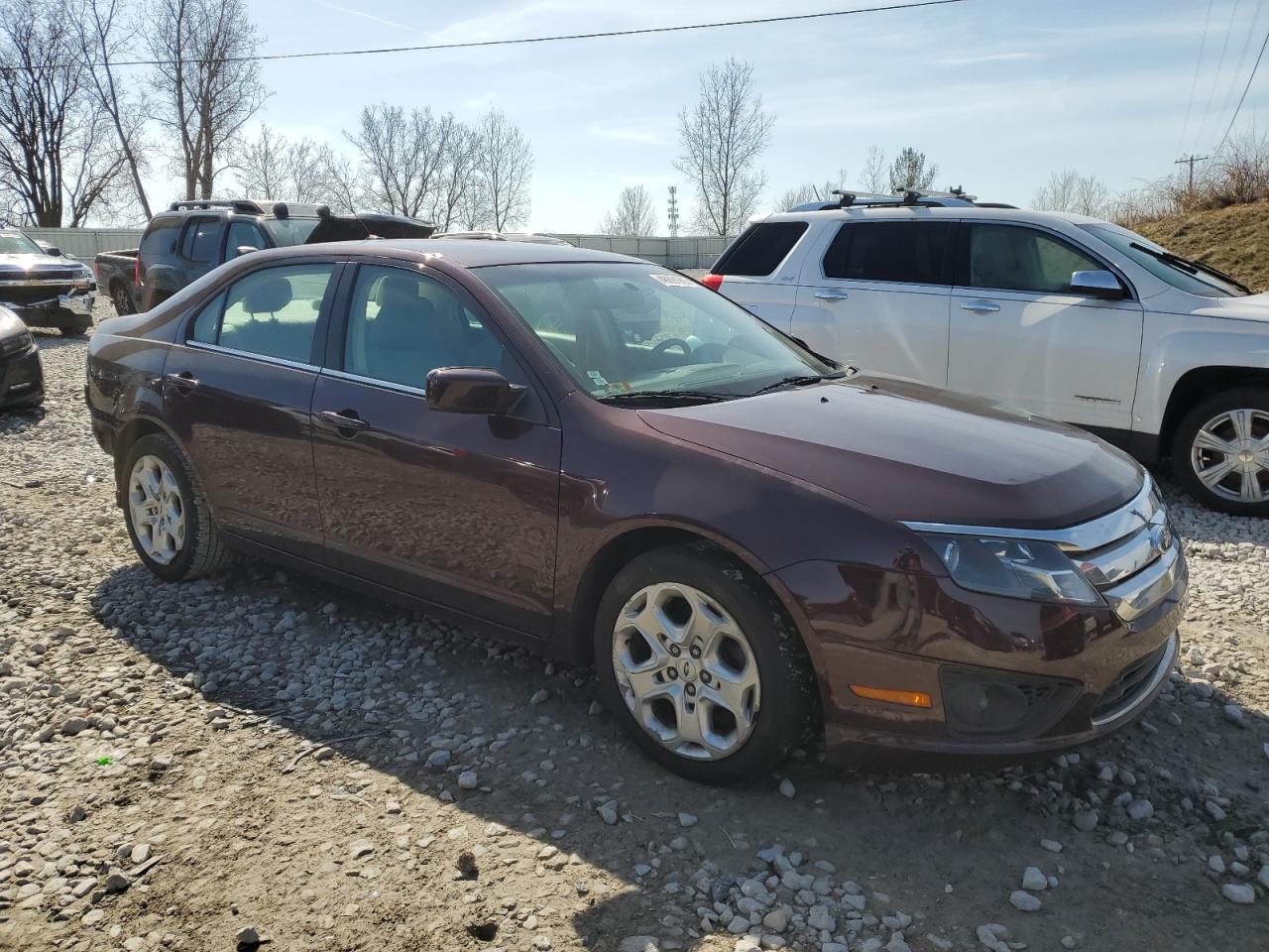 2011 FORD FUSION SE