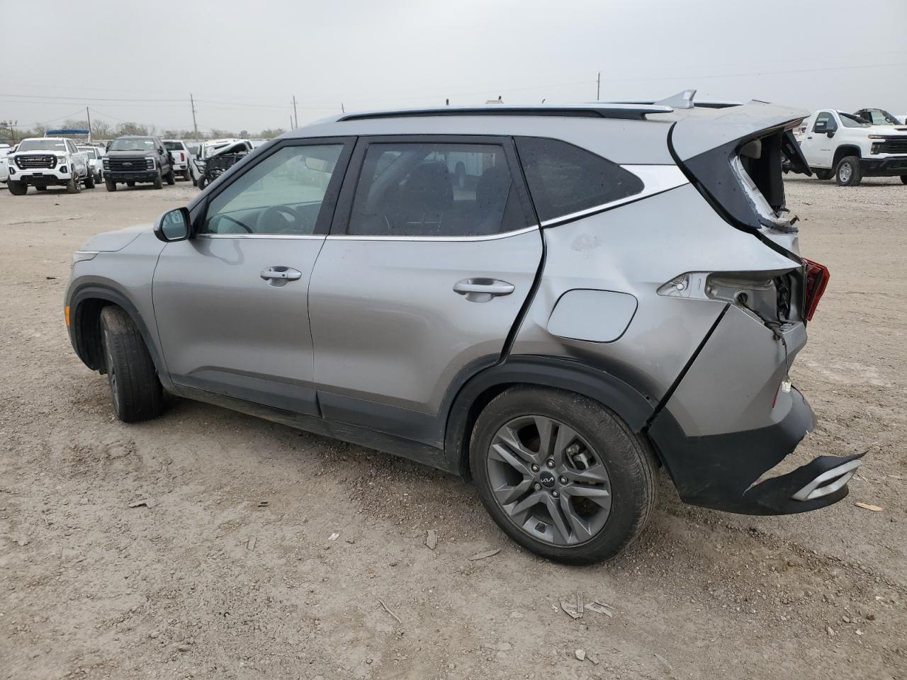 KIA SELTOS 2023 — 3