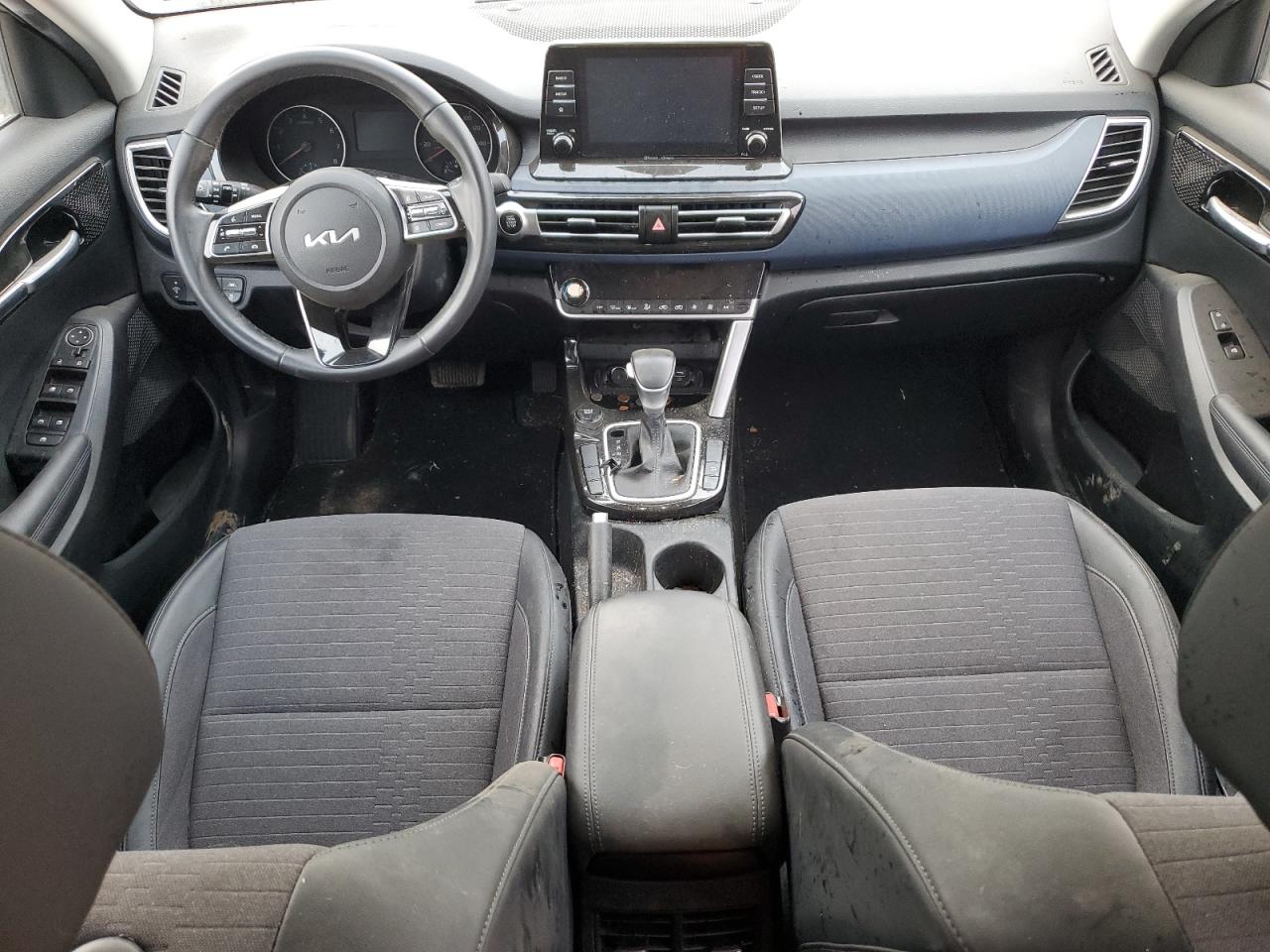 KIA SELTOS 2023 — 9