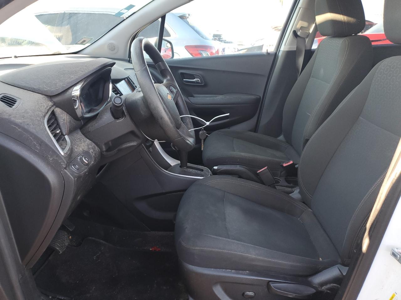 CHEVROLET TRAX 2020 — 8