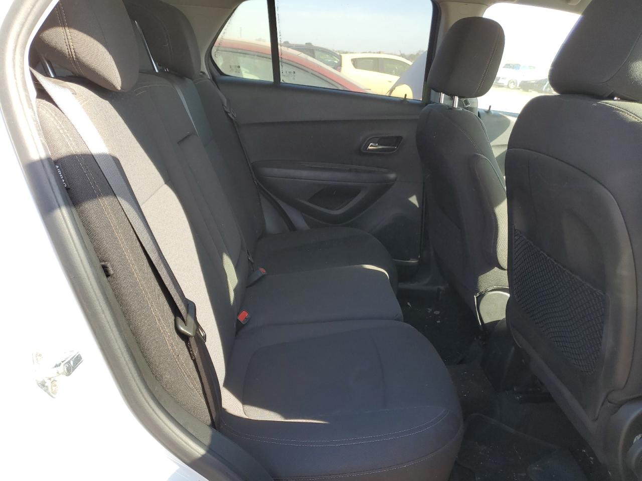 CHEVROLET TRAX 2020 — 12