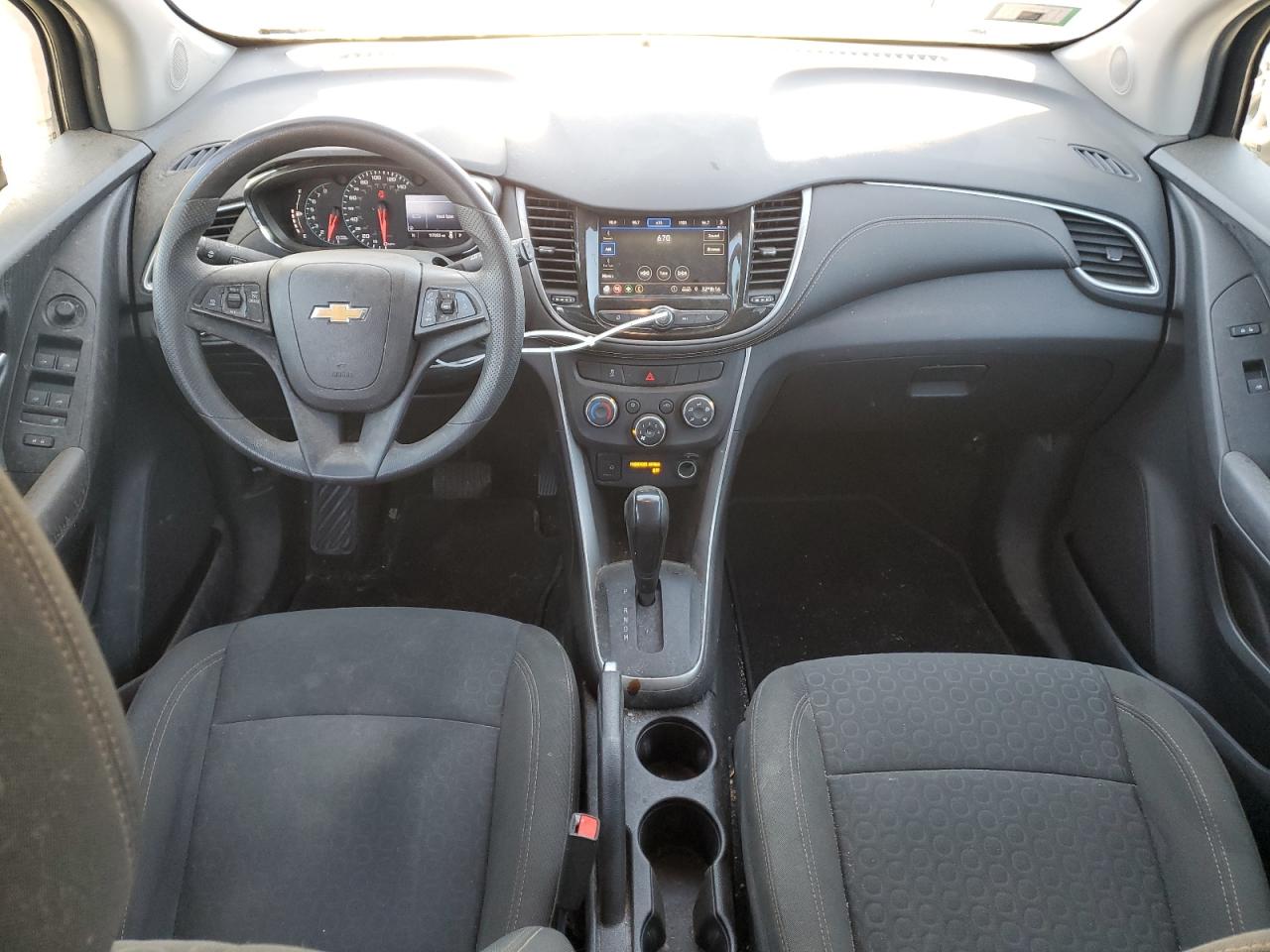 CHEVROLET TRAX 2020 — 9
