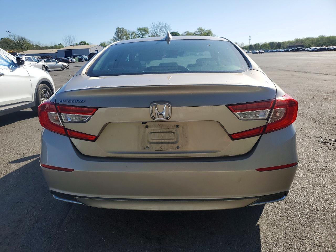 HONDA ACCORD 2018 — 7