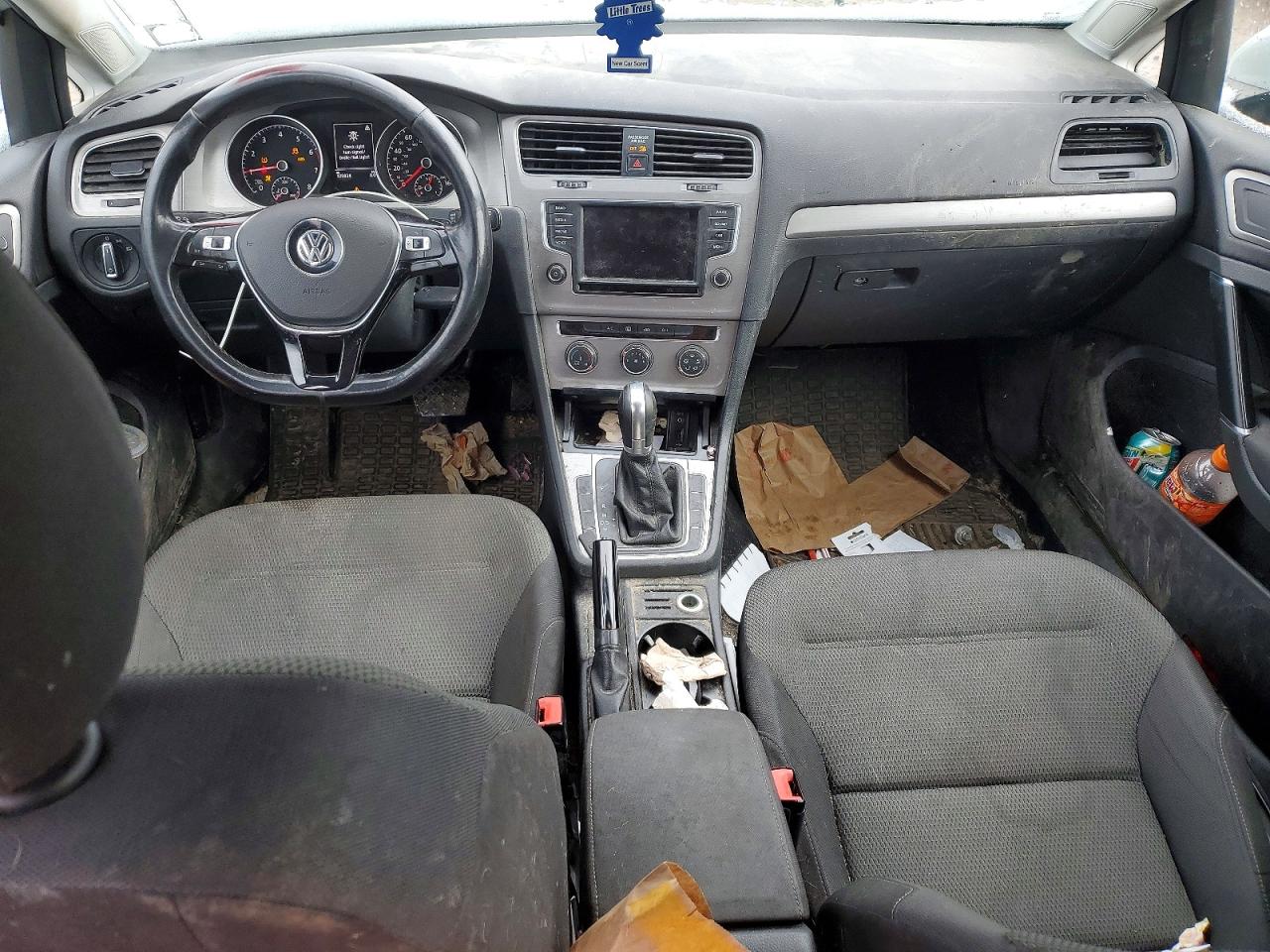 VOLKSWAGEN GOLF SPORTWAGEN 2016 — 9