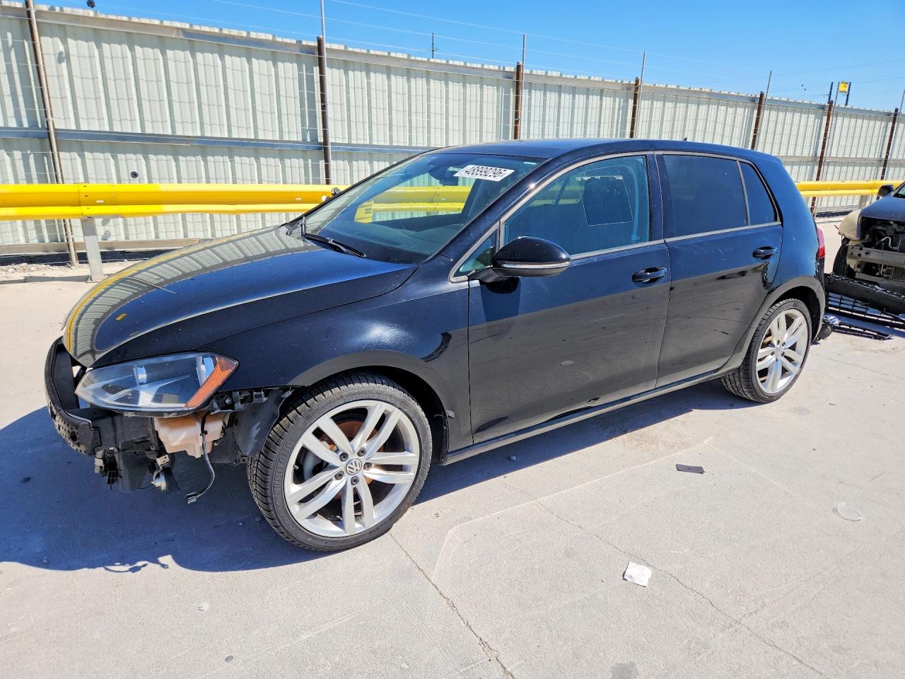 VOLKSWAGEN GOLF 2015 — 2