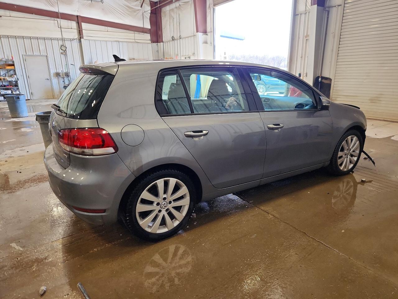 VOLKSWAGEN GOLF 2013 — 4