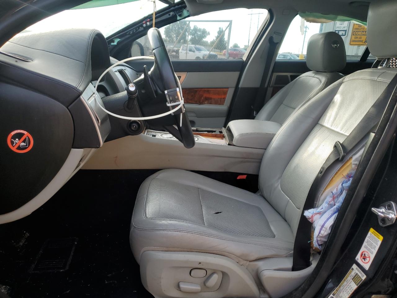 JAGUAR XF PREMIUM 2010 — 8