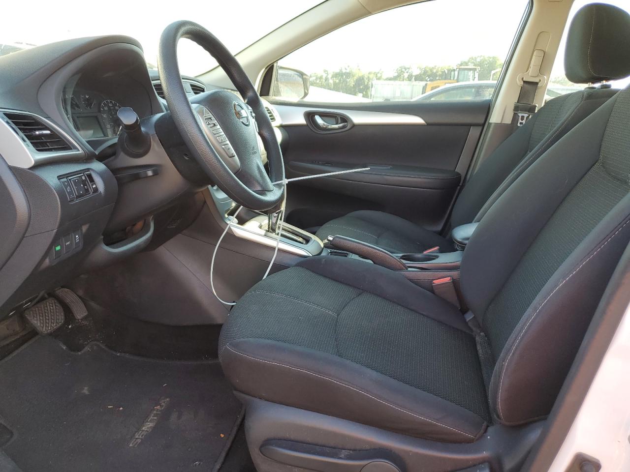 NISSAN SENTRA 2016 — 8