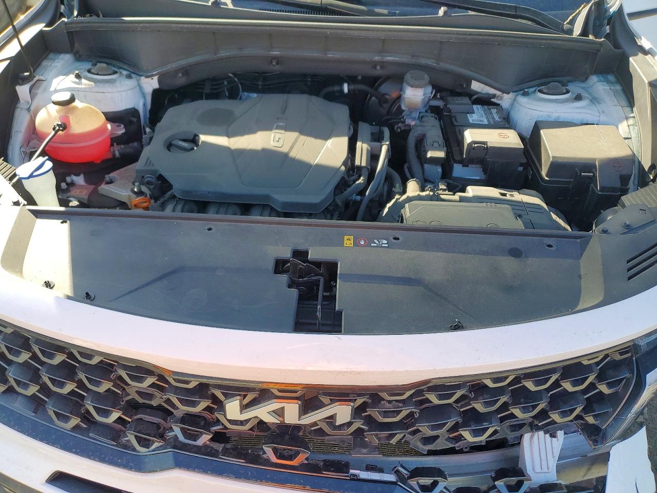 KIA SORENTO 2023 — 13