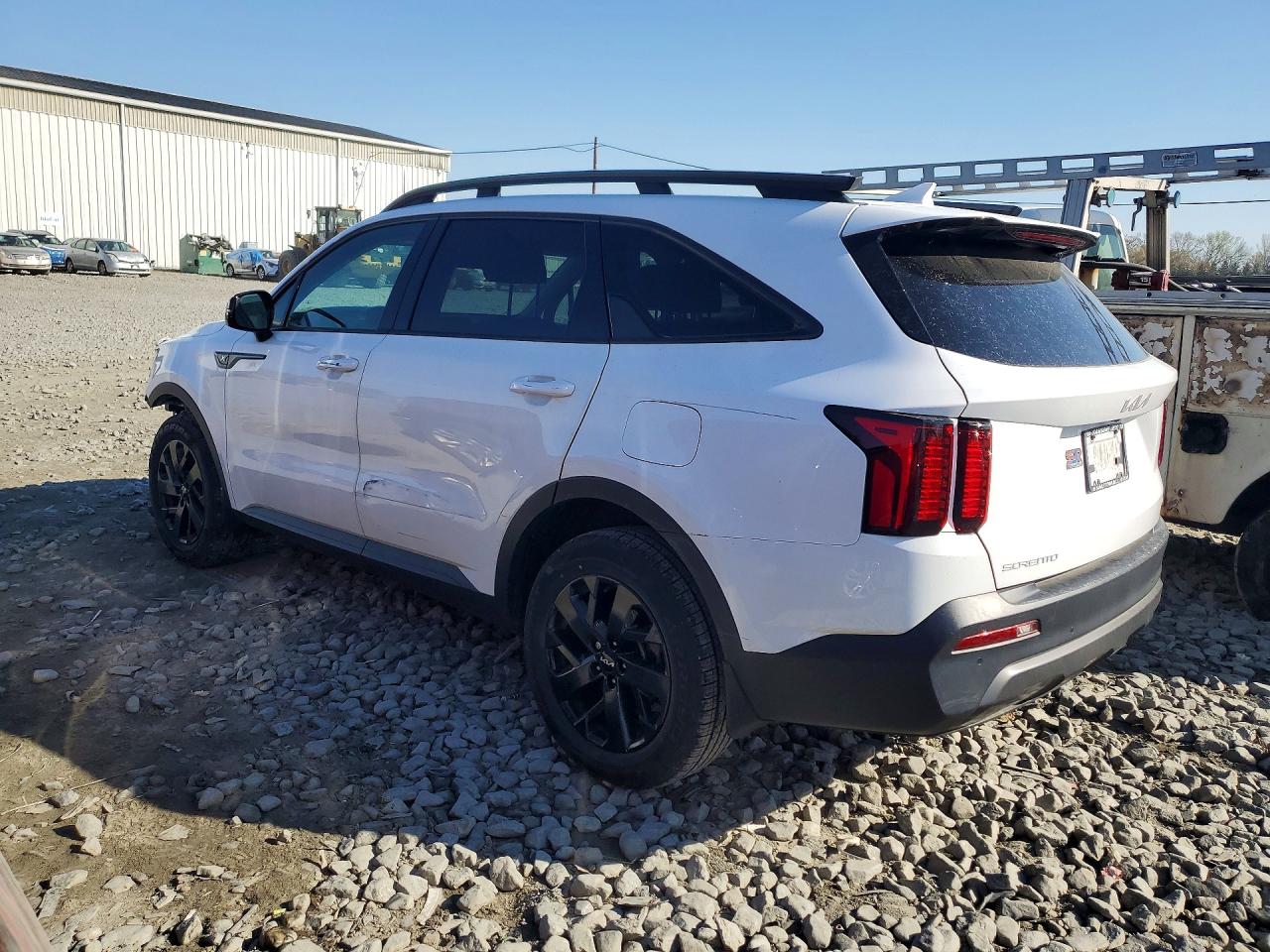 KIA SORENTO 2023 — 3