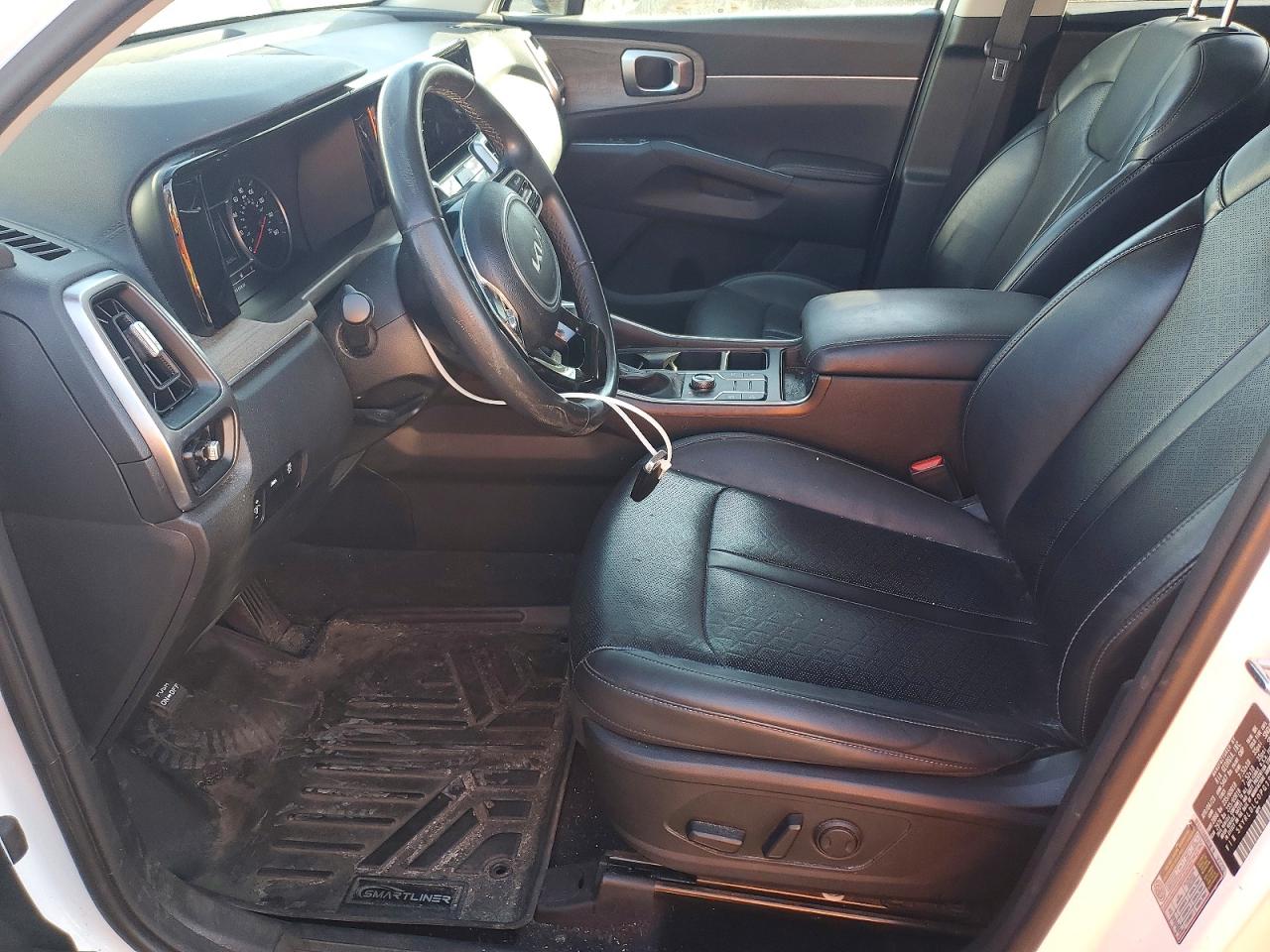 KIA SORENTO 2023 — 8