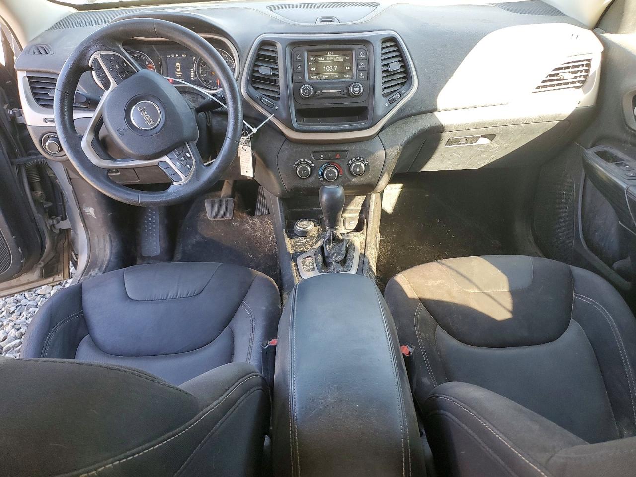 JEEP CHEROKEE 2016 — 9