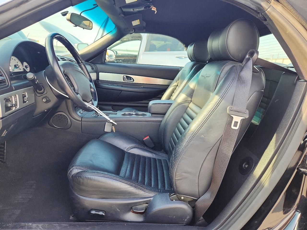 FORD THUNDERBIRD 2003 — 8
