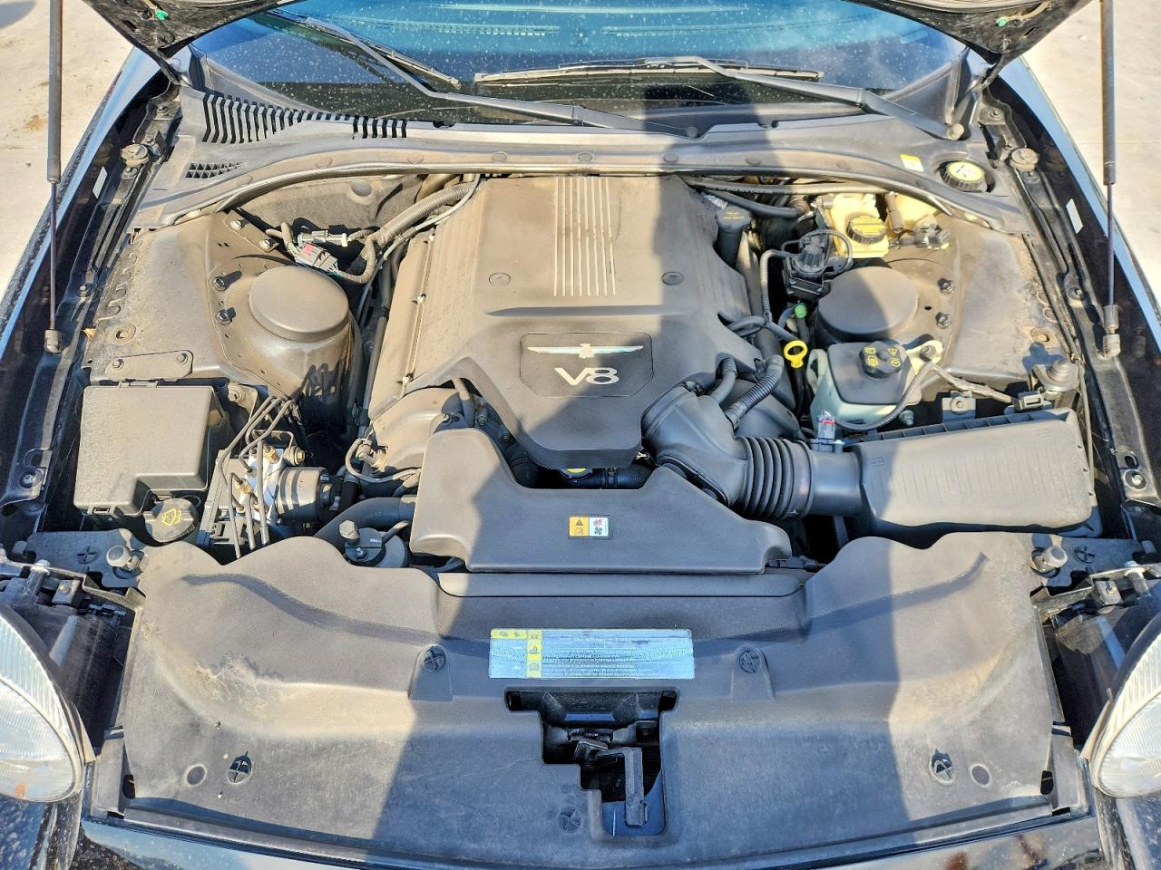 FORD THUNDERBIRD 2003 — 12