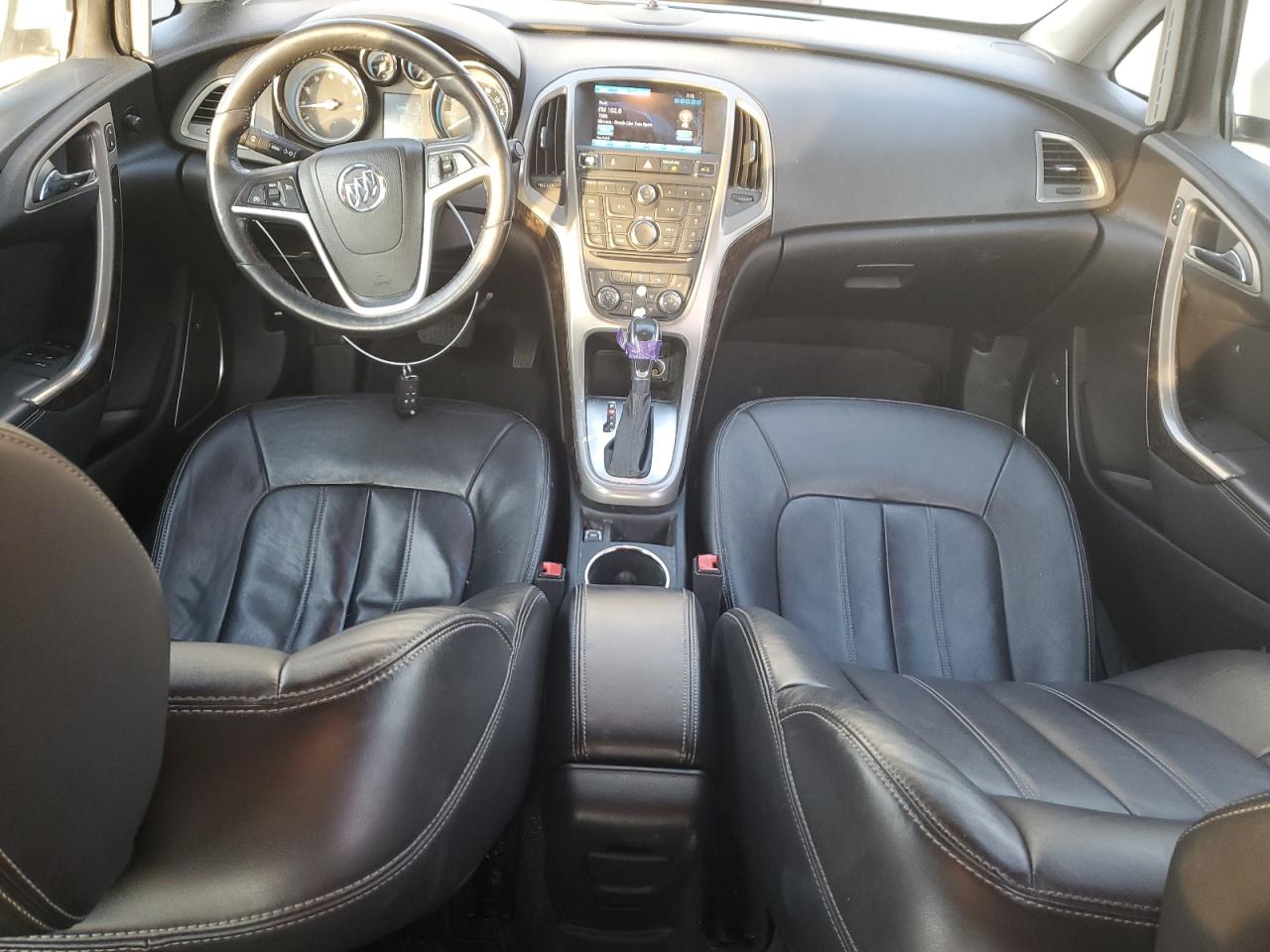 BUICK VERANO 2012 — 9