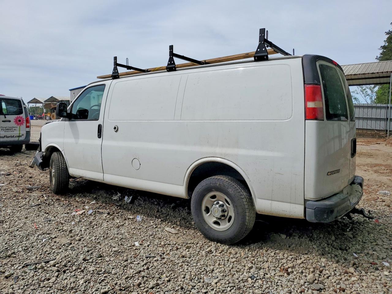 CHEVROLET EXPRESS G2500 2013 — 3