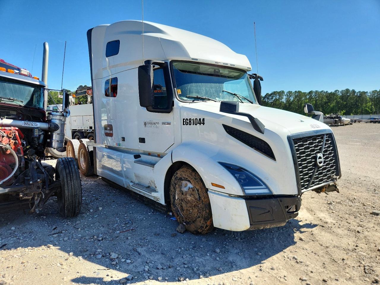 VOLVO VNL 2025 — 2