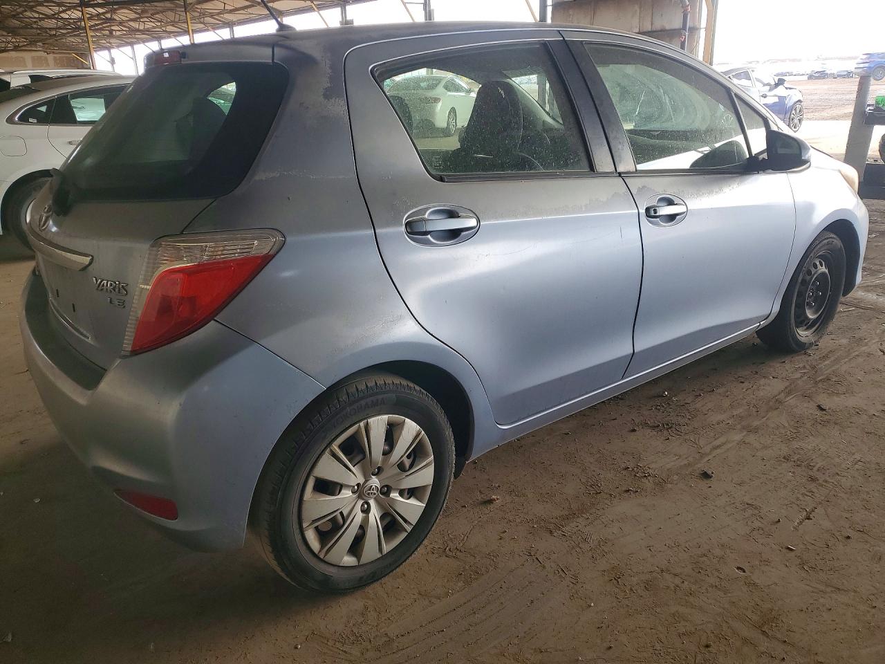 TOYOTA YARIS 2013 — 4