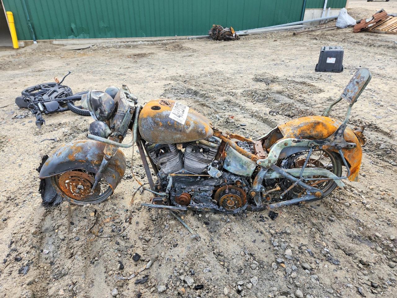 HARLEY DAVIDSON FLSTCI 2006 — 4