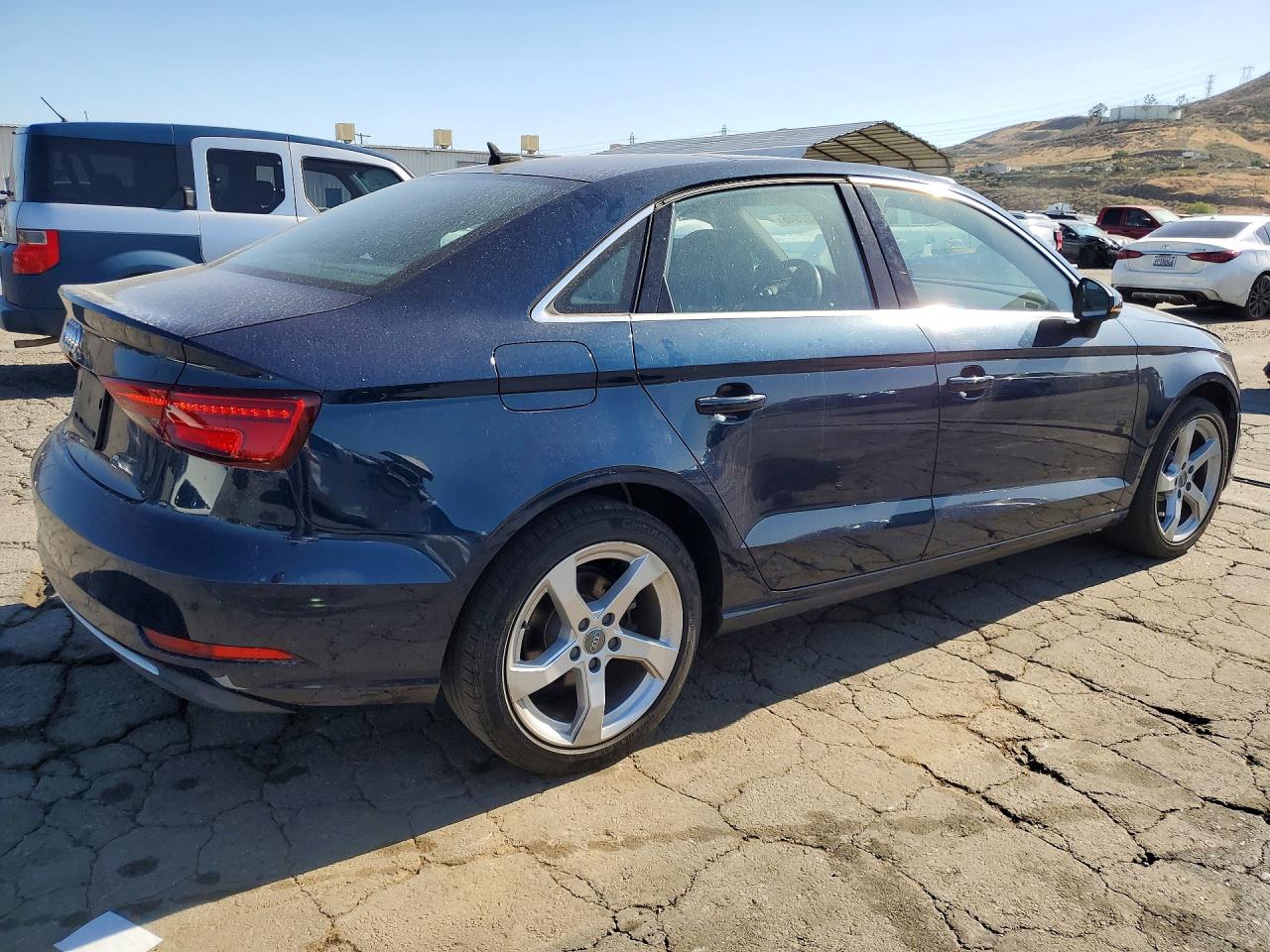 AUDI A3 2019 — 4